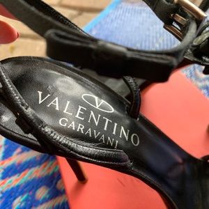 Valentino Garavani Black Heels with Bow Detail